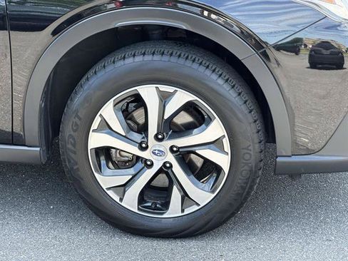 Used 2022 Subaru Outback Touring XT AWD/4WD image 7