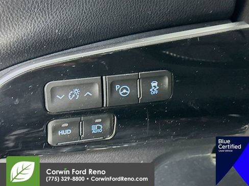 Used 2020 Toyota Prius Limited image 13