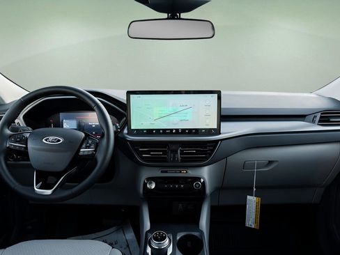 Certified 2024 Ford Escape Base image 14