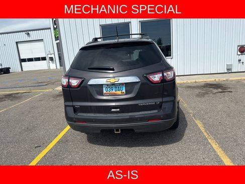 Used 2014 Chevrolet Traverse LT image 6