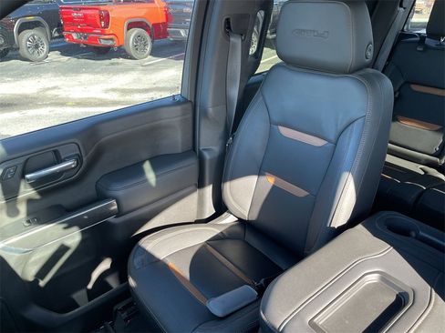 Used 2021 GMC Sierra 1500 AT4 image 23
