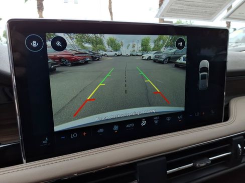 Used 2024 Lincoln Corsair Reserve FWD image 19