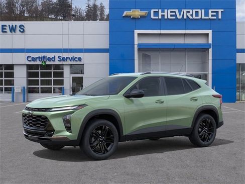 New 2026 Chevrolet Trax ACTIV image 2