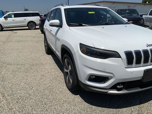 Used 2021 Jeep Cherokee Limited w/ Elite Package AWD/4WD image 15