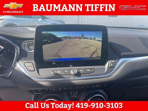 Used 2024 Chevrolet Blazer LT w/ Convenience Package FWD image 19