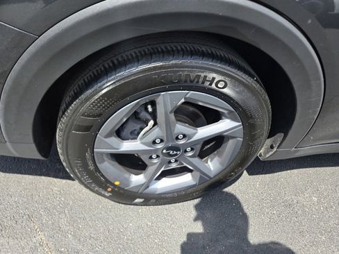 Used 2025 Kia K4 FWD image 42
