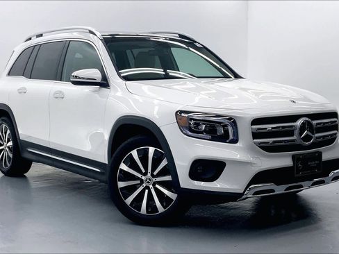 Certified 2022 Mercedes-Benz GLB 250 4MATIC image 6