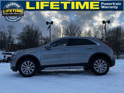 Used 2023 Cadillac XT4 Premium Luxury image 17