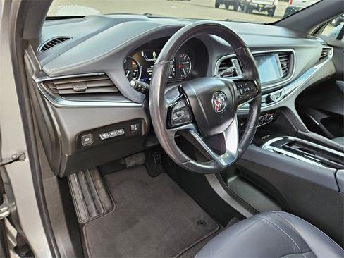 Used 2024 Buick Enclave Premium image 22