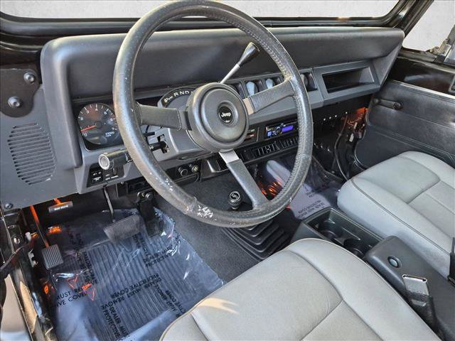 Used 1995 Jeep Wrangler SE AWD/4WD image 13