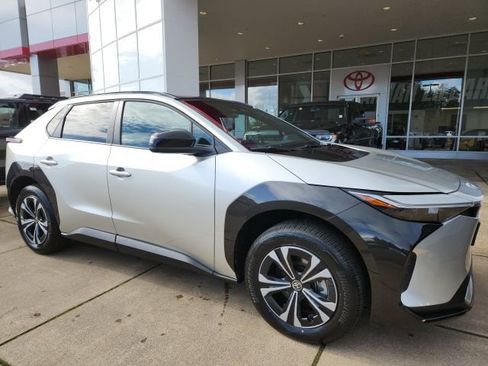 Certified 2024 Toyota bZ4X XLE image 4