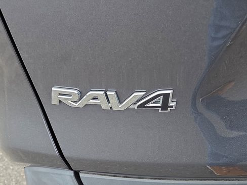 Certified 2019 Toyota RAV4 Limited w/ Cold Weather Package image 31