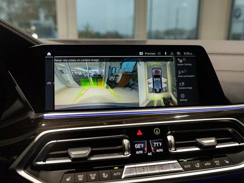 Used 2021 BMW X6 xDrive40i w/ Premium Package 2 image 32