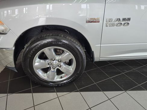 Used 2016 RAM 1500 Big Horn AWD/4WD image 40