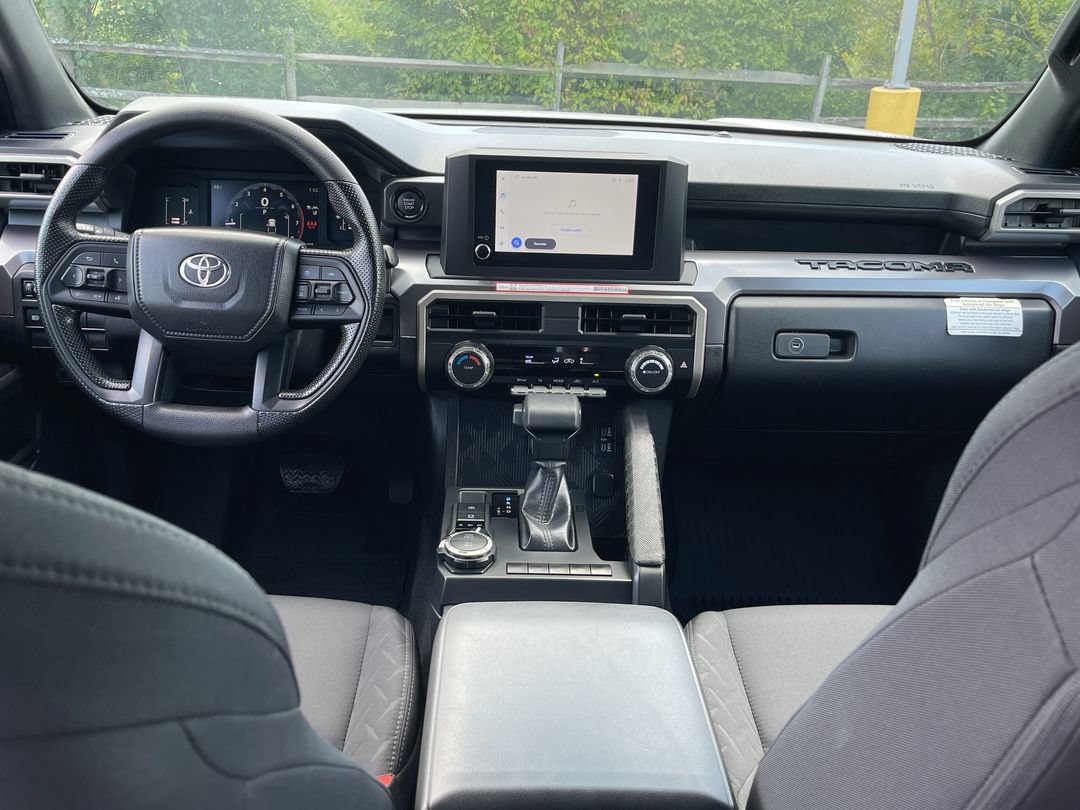 Certified 2026 Toyota Tacoma SR5 AWD/4WD image 10