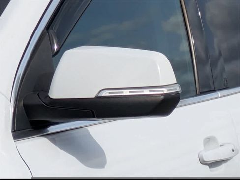 Used 2020 GMC Acadia SLT image 11