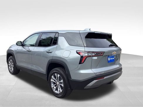 New 2026 Chevrolet Equinox LT FWD image 5