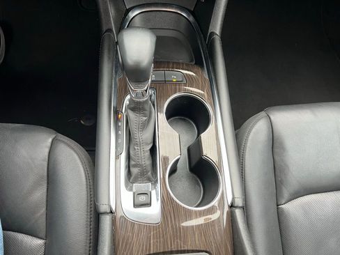 Used 2024 Chevrolet Malibu LT image 31