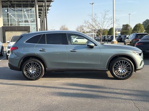 New 2026 Mercedes-Benz GLC 300 4MATIC image 2