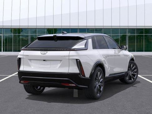 New 2025 Cadillac Lyriq Sport w/ Nappa Leather Package image 4