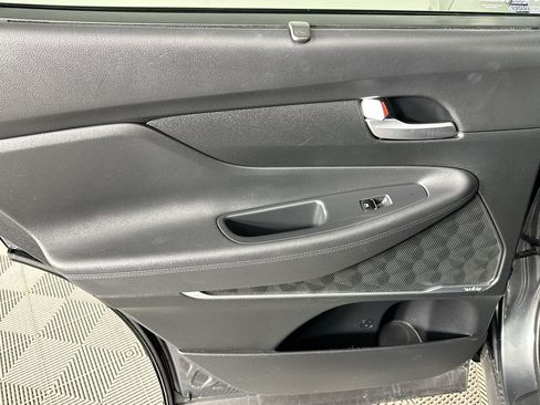 Used 2019 Hyundai Santa Fe SEL w/ Cargo Package FWD image 24