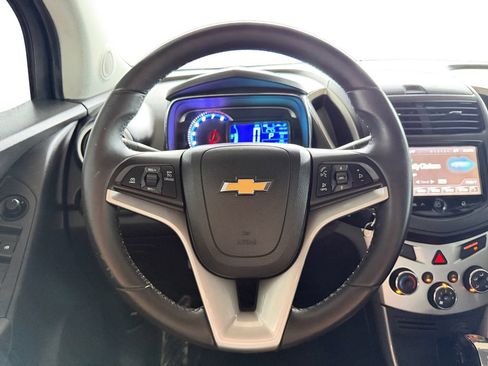 Used 2016 Chevrolet Trax LT w/ LT Convenience Package FWD image 13