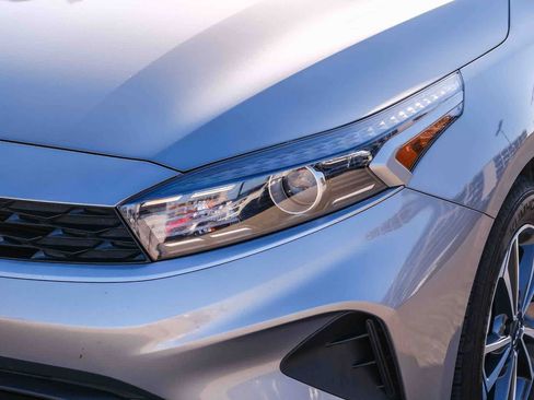 Used 2024 Kia Forte LXS FWD image 12