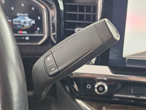 Used 2022 GMC Sierra 1500 Elevation image 31