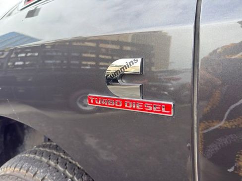 Used 2024 RAM 2500 Laramie image 7