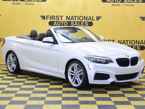 Used 2016 BMW 228i Convertible image 1