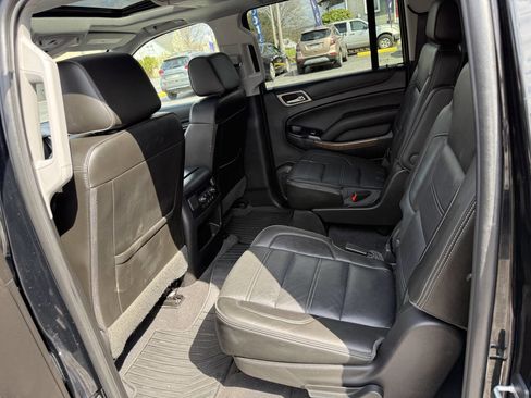 Used 2019 GMC Yukon XL Denali w/ Denali Ultimate Package image 15