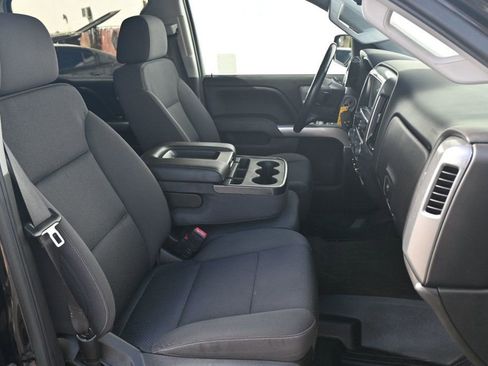 Used 2018 Chevrolet Silverado 1500 LT w/ All Star Edition image 16