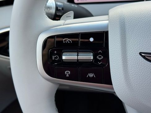 New 2026 Genesis GV70 2.5T Advanced image 29