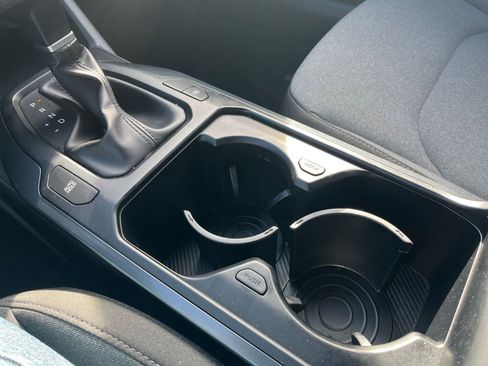 Used 2025 Kia K4 LXS image 39