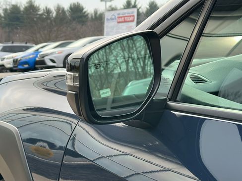 Used 2024 Subaru Outback Onyx Edition image 12