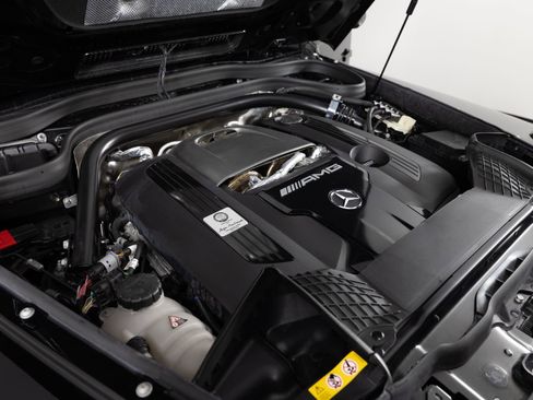 Used 2025 Mercedes-Benz G 63 AMG 4MATIC image 44