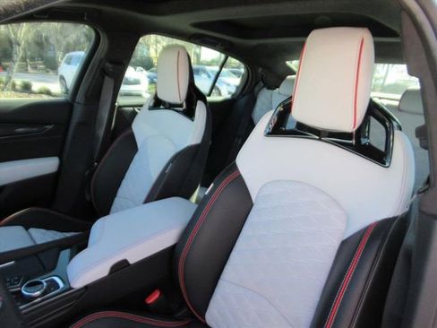 Certified 2023 Cadillac CT5 V Blackwing w/ Driver Assist Package image 19