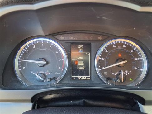 Used 2016 Toyota Highlander Limited image 14