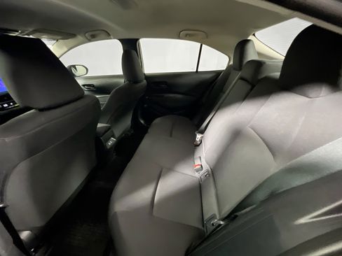 Used 2024 Toyota Corolla LE image 28