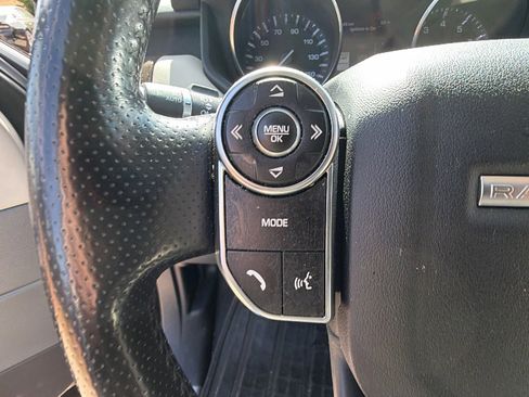 Used 2015 Land Rover Range Rover Sport HSE image 26