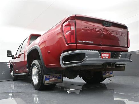 Used 2023 Chevrolet Silverado 3500 LTZ w/ LTZ Convenience Package AWD/4WD image 34