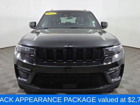 Used 2024 Jeep Grand Cherokee Limited w/ Black Appearance Package AWD/4WD image 2