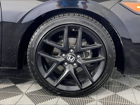 Used 2022 Honda Civic Sport image 10