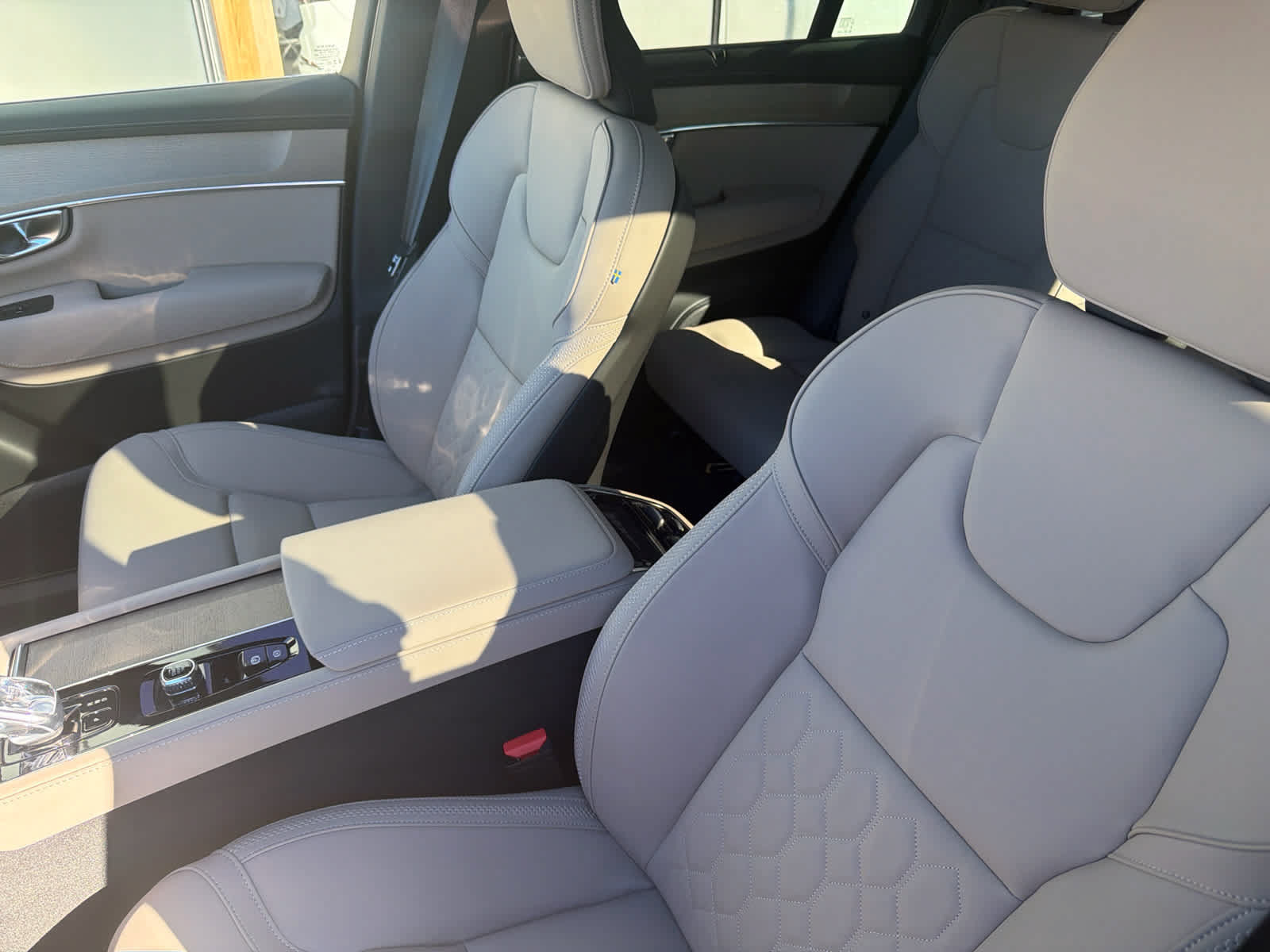 Used 2027 Volvo XC90 B6 Plus AWD/4WD image 10