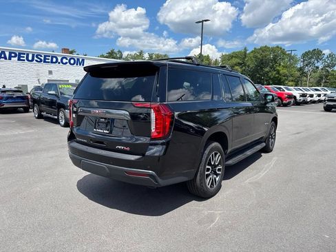 Used 2021 GMC Yukon XL AT4 w/ Rear Media and Nav Package AWD/4WD image 4
