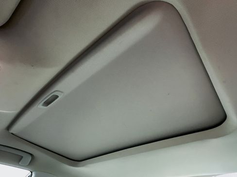 Used 2017 Toyota Avalon XLE Premium FWD image 26