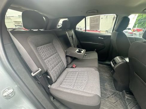 Used 2024 Chevrolet Equinox LT w/ LPO, Floor Liner Package FWD image 30