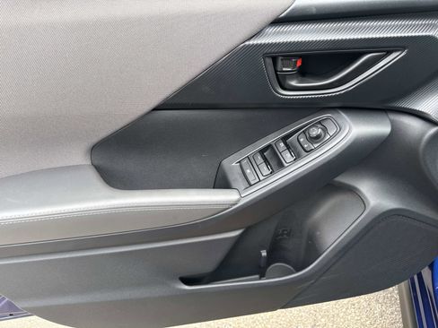 Certified 2025 Subaru Crosstrek 2.0i Premium w/ Crosstrek Mirror Package image 17