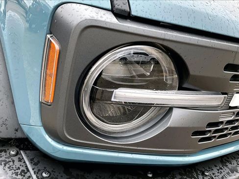 Used 2021 Ford Bronco Badlands image 26