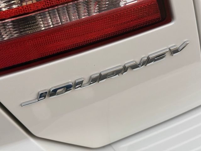 Used 2018 Dodge Journey SE w/ Blacktop Package FWD image 10